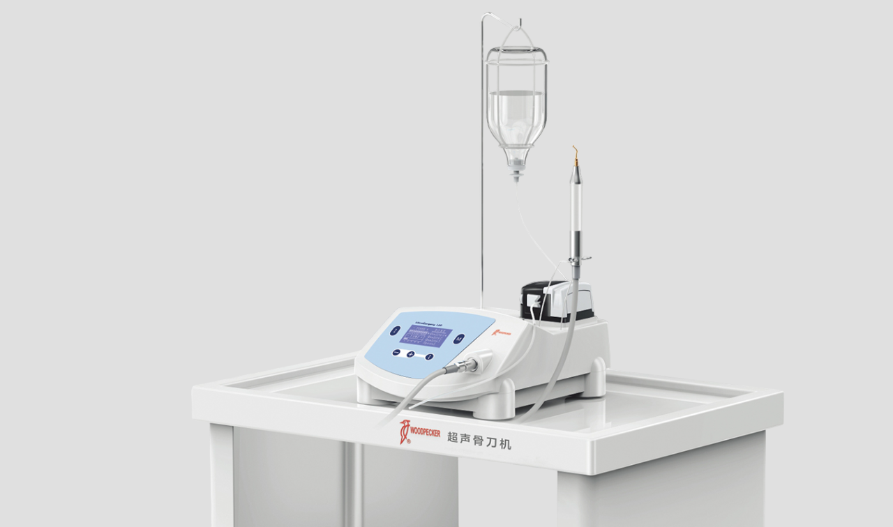 Ultrasurgery LED - ультразвуковой хирургический аппарат с двумя насадками с подсветкой 