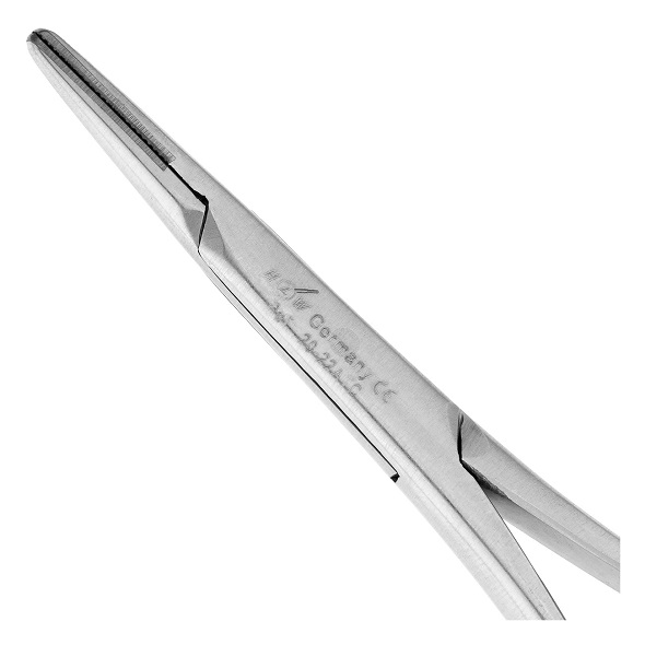 Иглодержатель хирургический Mini-Head Lichtenberg TC 20-22A